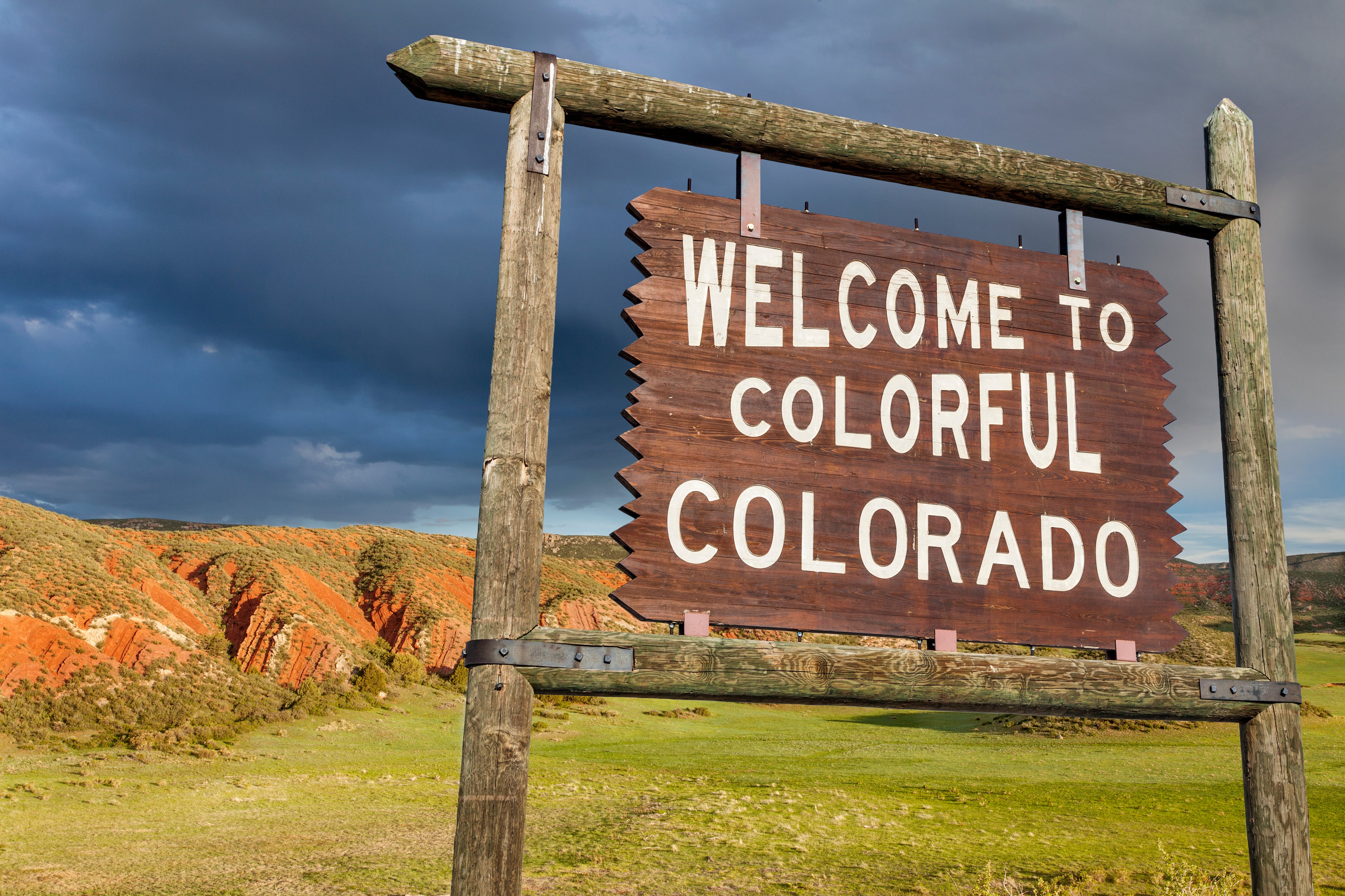 Welcome to Colorful Colorado, a Brief History of the Iconic Sign ...